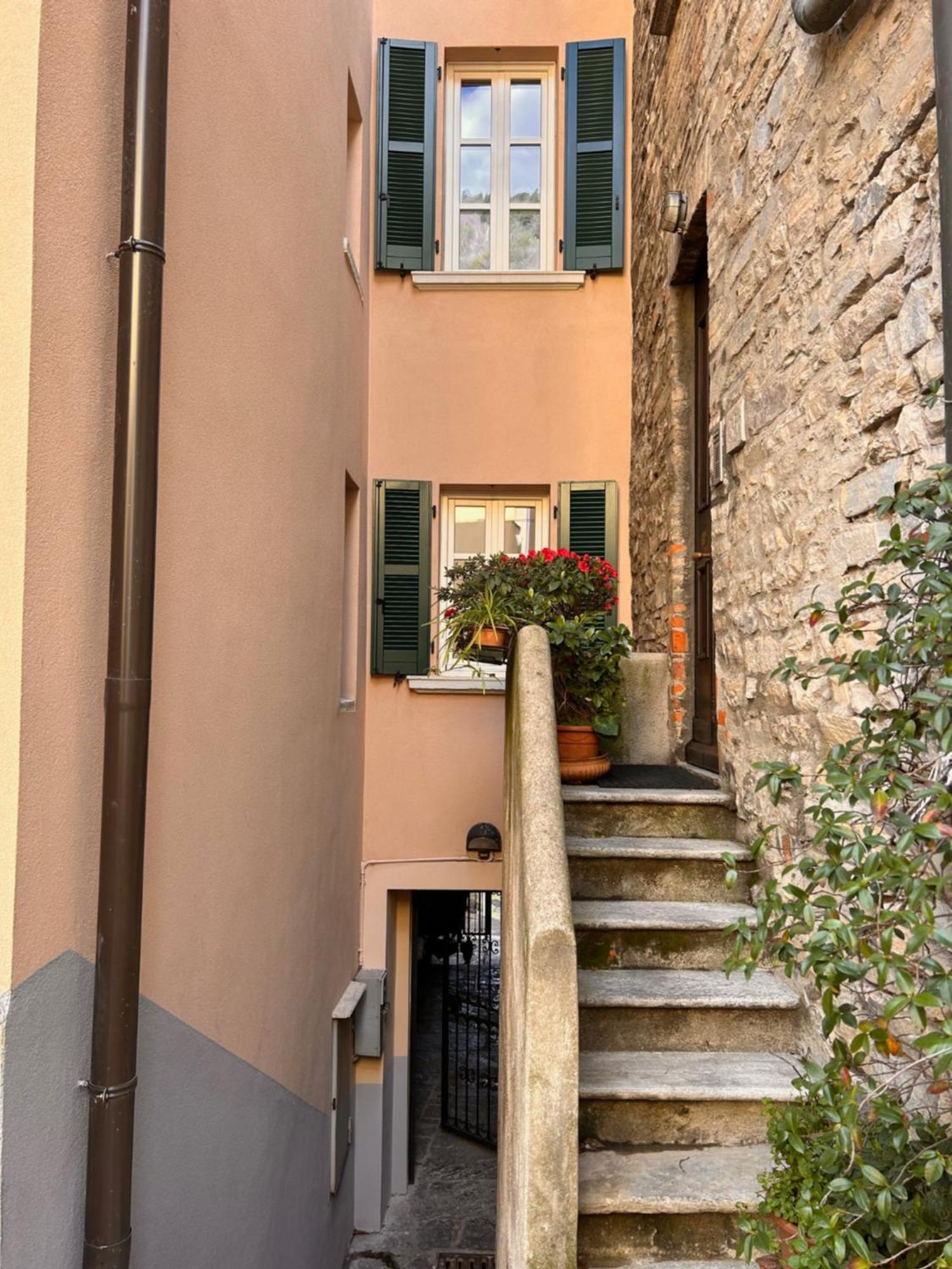 Casa Vacanze Viacoloniola37 Комо Экстерьер фото